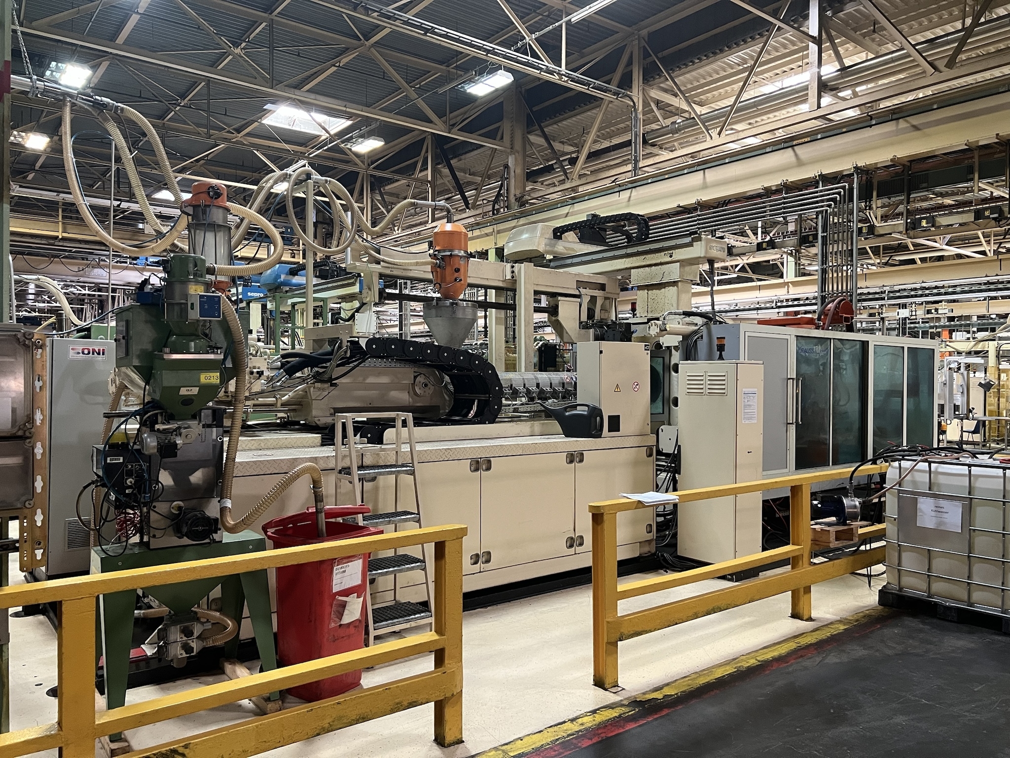 Krauss Maffei KM 800 - 6100 MX