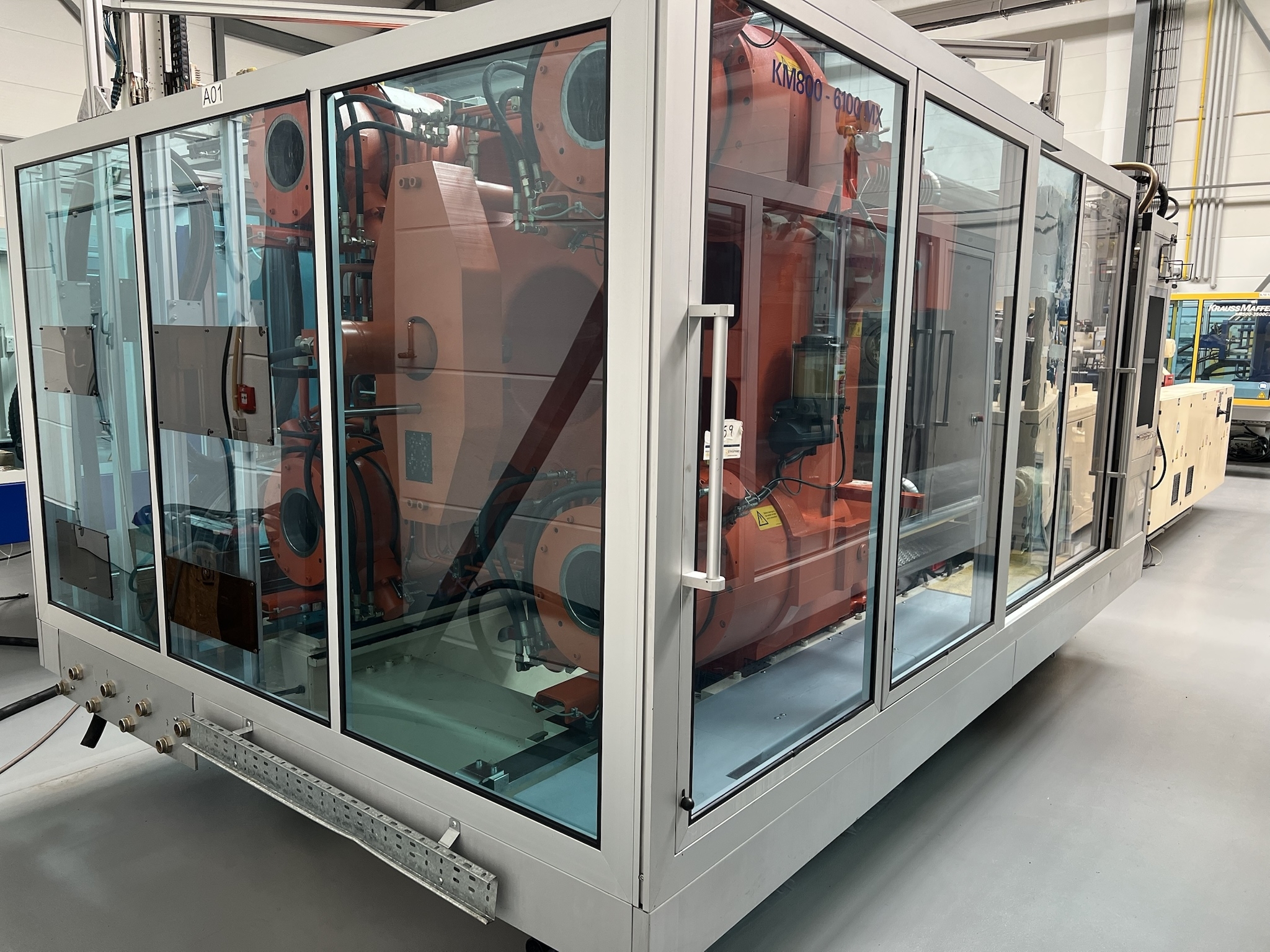 Krauss Maffei KM 800 - 6100 MX