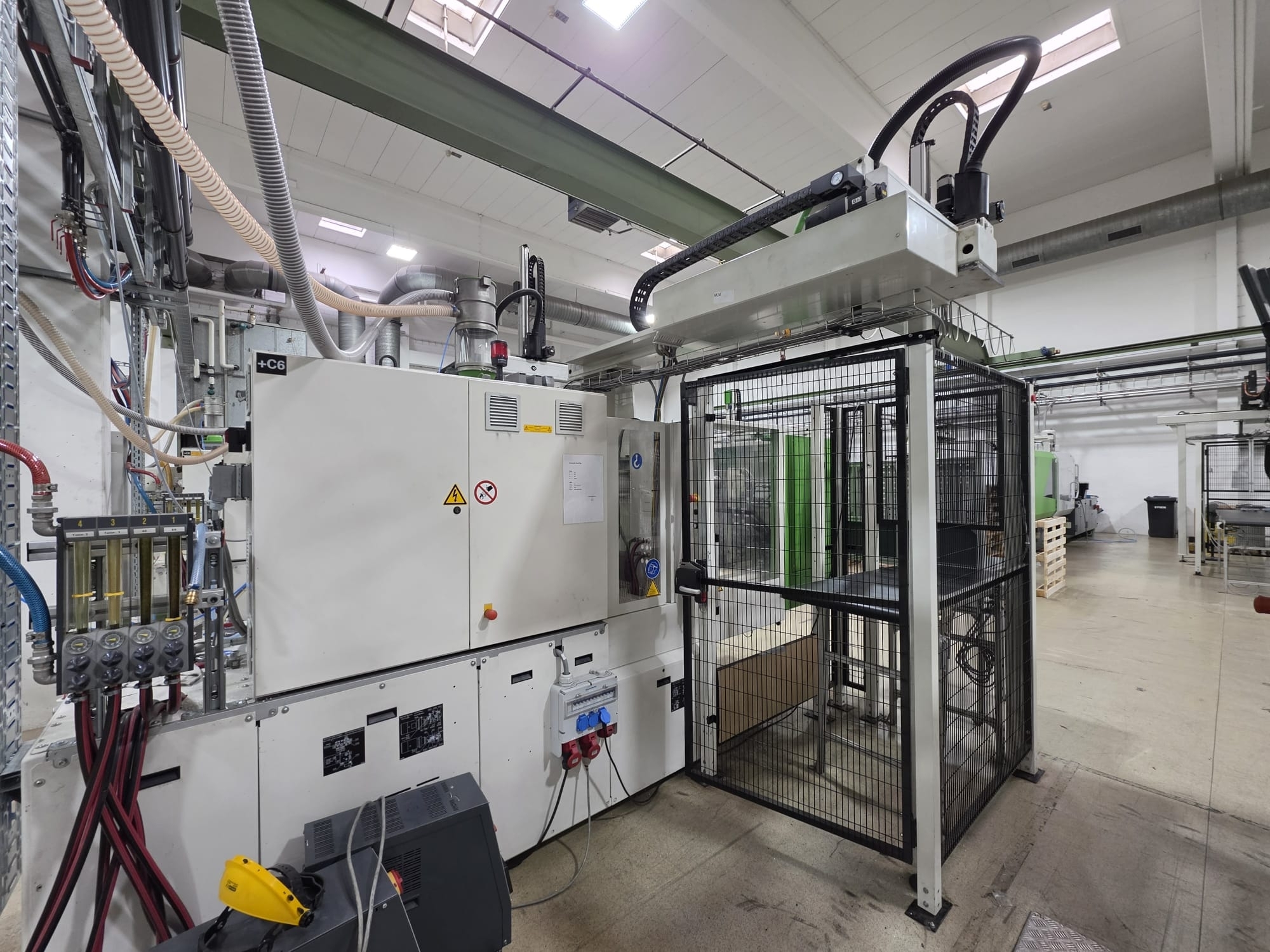 Krauss Maffei KM 80 - 100 CX incl. Krauss Maffei Roboter LRX50